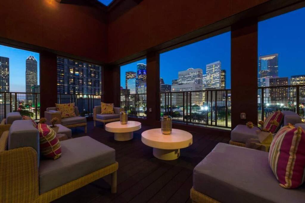 Apto 1 Bed - Kitchen - Free Parking Apartman Houston Kültér fotó