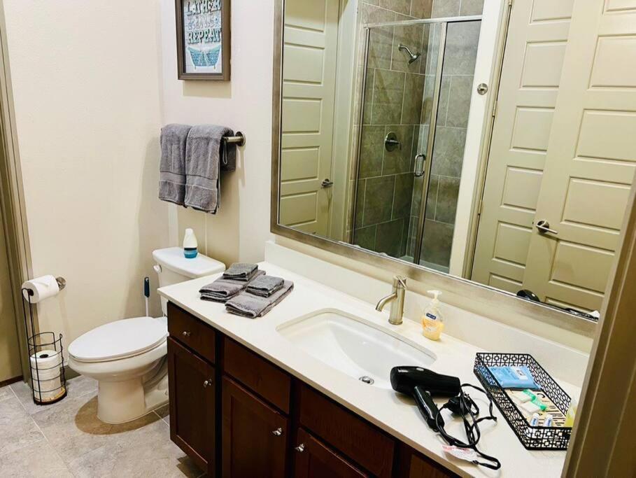 Apto 1 Bed - Kitchen - Free Parking Apartman Houston Kültér fotó